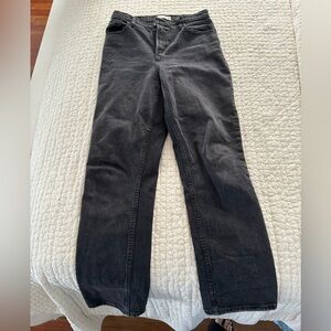 Abercrombie 28” curve love jeans